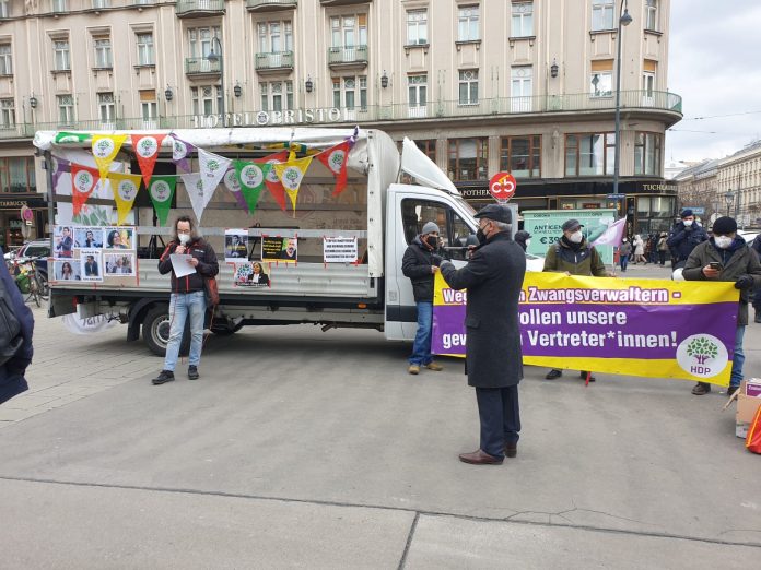 Viyana’da HDP İle Dayanışma Eylemi