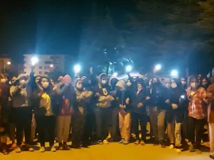 Dersim’de öğrenciler gece yarısı yurttan çıkarıldı