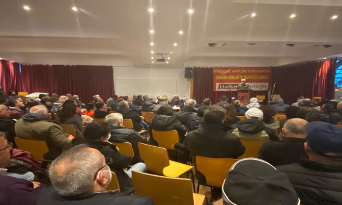 Almanya’nın Hamburg kentinde düzenlenen ‘’Emperyalizme, Kapitalizme Ve Irkçılığa Karşı, Umudu Birlikte Büyütüyoruz’’ etkinliği kitlesel katılımla gerçekleşti