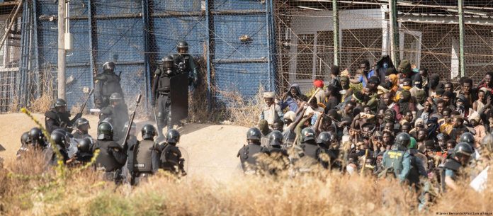 Fas-İspanya sınırında göçmen katliamı