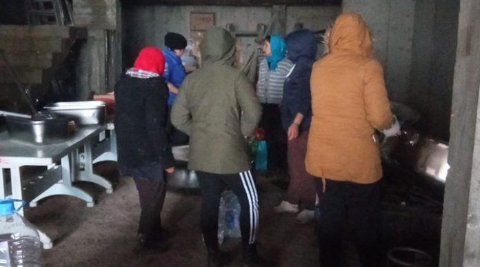 SMF Dersim örgütlülüğü ve Dersim Belediyesi Maraş Pazarcık’ta dayanışma mutfağı oluşturdu