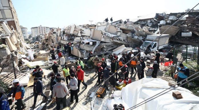 Deprem bölgesinde artçı sarsıntılar 6 bini geçti