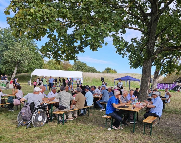 LDKM; Stuttgart’da Piknik Düzenledi